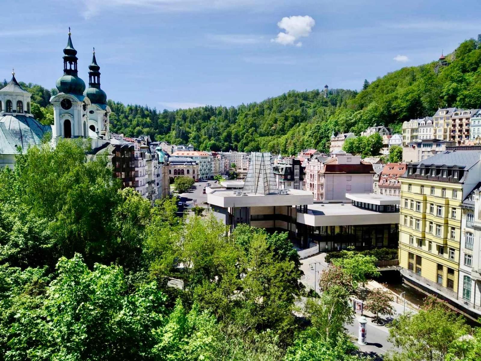 Artflora Kv Premium Apartment Karlovy Vary Exterior foto